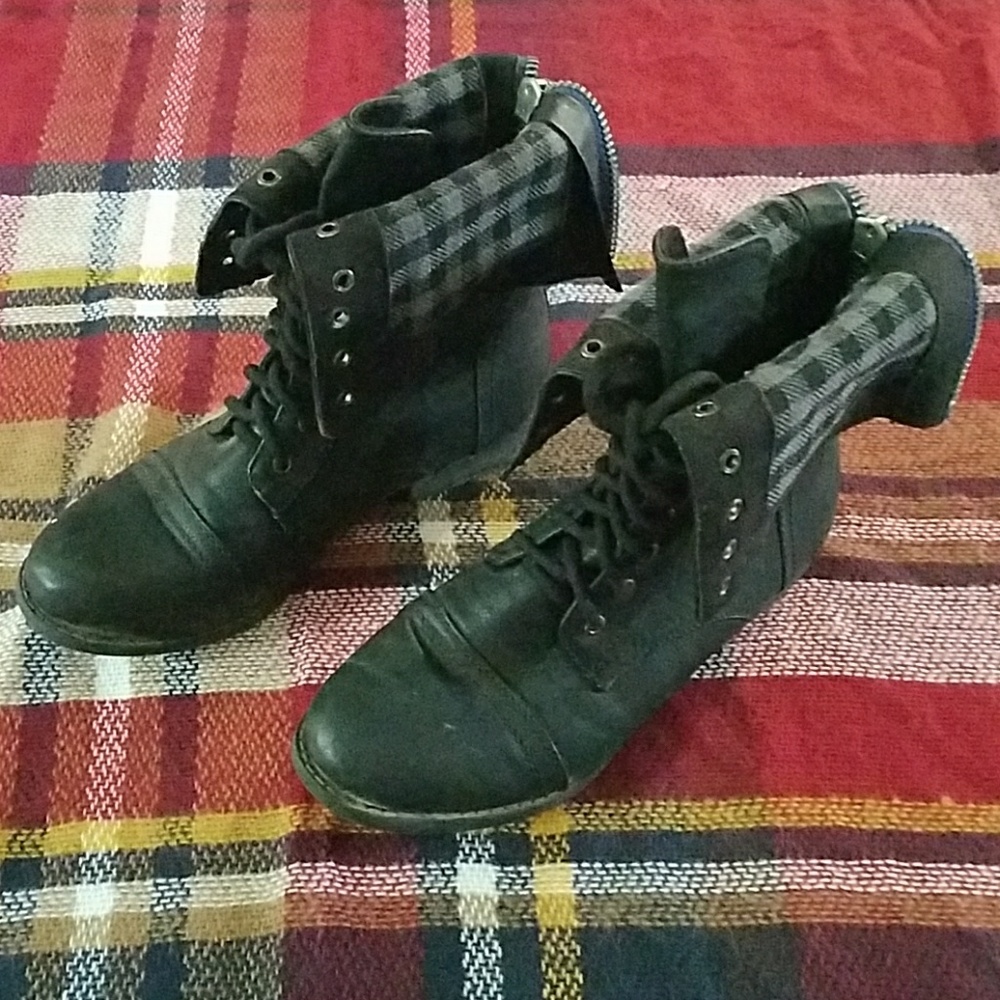 American Eagle Moto Boots